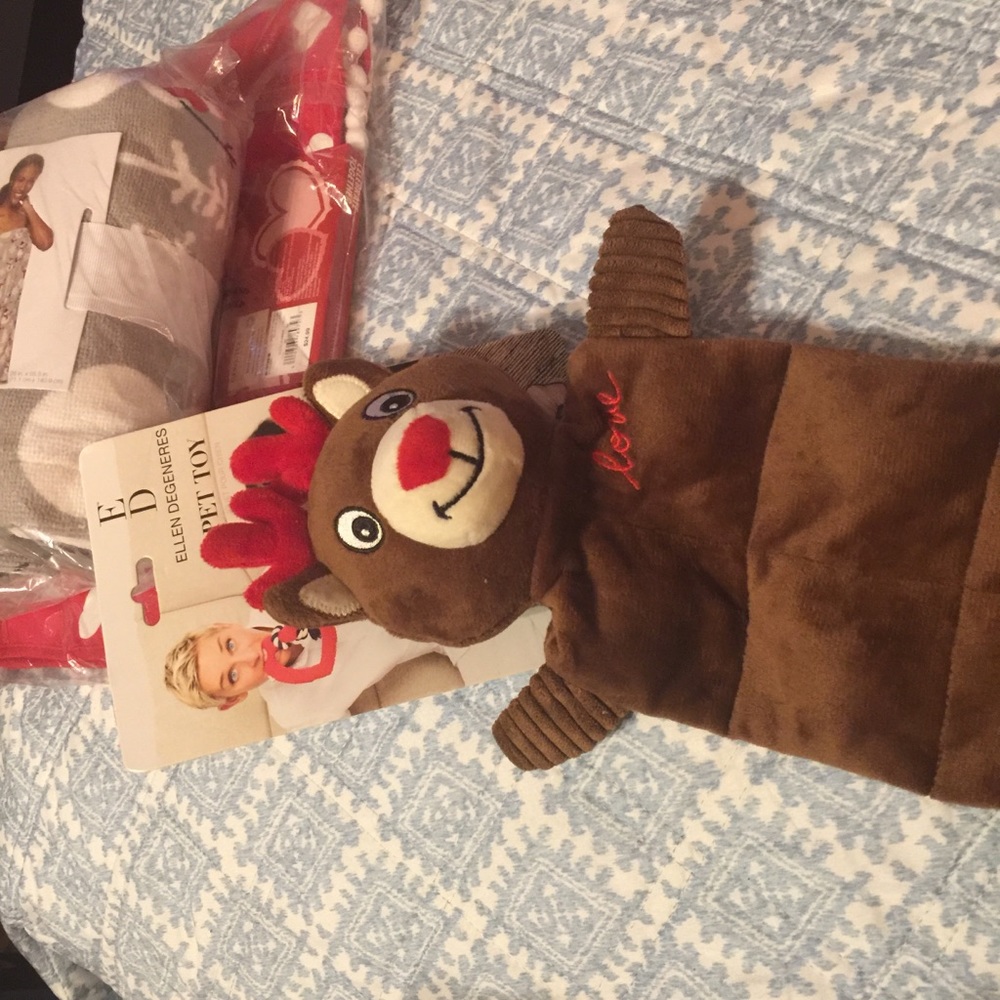 NWT Ellen Degeneres Reindeer🦌Squeaker Mat Dog Toy